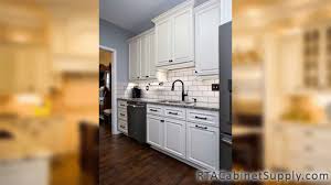 Get trade quality cream kitchen cabinets & units priced low. Country Cream Ready To Assemble Kitchen Cabinets