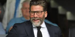 Darren Hurd's Instagram, Twitter & Facebook