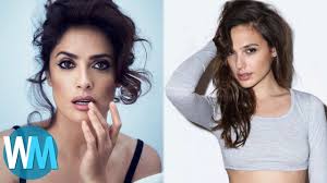 Being a celebrity means that you are constantly in the public eye. Top 10 Sexiest Female Celebrity Accents