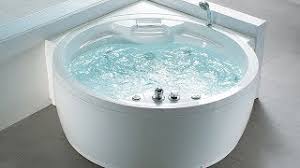 Eine echte luxus whirlpool badewanne ist eine besondere bereicherung für jedes badezimmer. Whirlpool Badewanne Test Die Besten Modelle 2021 Vergleich 2021