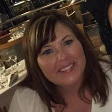 Christina Gossett's Instagram, Twitter & Facebook