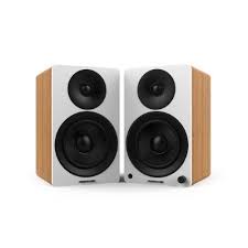 Fluance Ai40w Powered Two Way 5a 2 0 Bookshelf Speakers With 70w Class D Amplifier For Turntable Pc Laptop Hd In 2020 Speaker Bookshelf Speakers Class D Amplifier