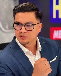 Dios les bendiga a todos familia.