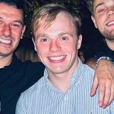 Bruce Spires's Instagram, Twitter & Facebook