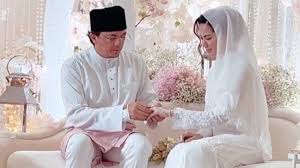 Engku emran engku zainal abidin. Noor Nabila Engku Emran Sah Suami Isteri Metrotv