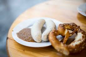 Mittags In Munchen Tipps Fur Den Viktualienmarkt Munchen Tipps Lebensmittel Essen Wochenende In Munchen