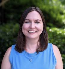 Katherine Bracken's Instagram, Twitter & Facebook