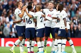 Tottenham hotspur stadium)‏ هو ملعب كرة قدم يقع في منطقة توتنهام بالعاصمة الإنجليزية لندن.وتبلغ طاقته الإستيعابية ما يقارب 62,062 ألف متفرج، مما يجعله واحداً من أكبر الملاعب في الدوري الإنجليزي. ØªÙ‚Ø§Ø±ÙŠØ± Ø¨Ø±Ø´Ù„ÙˆÙ†Ø© ÙŠØ¯Ø±Ø³ Ø§Ù„ØªØ¹Ø§Ù‚Ø¯ Ù…Ø¹ Ù†Ø¬Ù… ØªÙˆØªÙ†Ù‡Ø§Ù… Ù‡ÙˆØªØ³Ø¨ÙŠØ± Ø¨Ø§Ù„Ø¬ÙˆÙ„ Ø§Ù„Ø±ÙŠØ§Ø¶Ø©
