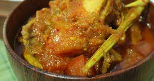 Membuat sate kambing dan sate sapi yang lezat sebenarnya tidak terlalu sulit dan setiap orang pun dapat membuatnya dirumah. Resep Pedesan Ayam Ala Hes Hidayat