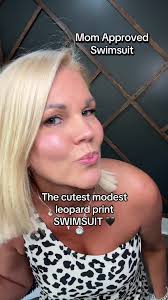 This modest leopard print swimsuit is everything ! 😍 #cute #trendy  #onepiece #fullcoverage #leopardprint #tummycontrol