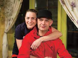 Brutális autóbalesetet szenvedett vv lóránd 21 éves szerelme, az orvosok szerint dóri sosem épül fel. Vujity Tvrtko Nok Lapja