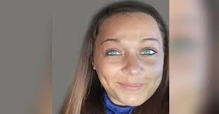 Raine Archer's Instagram, Twitter & Facebook