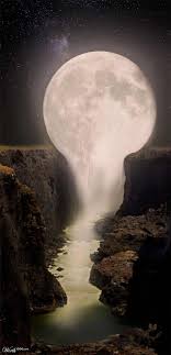 You Flow Like A Feather In A Beautiful World Moon Falls Oregon Is Located On The Moon River Just Outside The Village Of Williams Lake County Oregon Beautiful Moon Beautiful Nature Nature