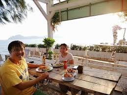 Rockbund fishing chalet and d'pine are celebrating with you and your family. Rockbund Fishing Chalet See 28 Reviews Price Comparison And 81 Photos Lumut Tripadvisor