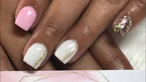 Guardarguardar uñas esculpidas.docx para más tarde. Unas Esculturales Pequenas Unas Blancas Con Rosa Youtube