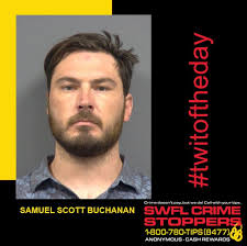 Our #TGIF #Twitoftheday is Evan Graves, wanted for VOP carrying concealed  firearm. If you know where he's staying at, call Crime Stoppers at  1-800-780-TIPS (8477), submit online at  www.southwestfloridacrimestoppers.com or