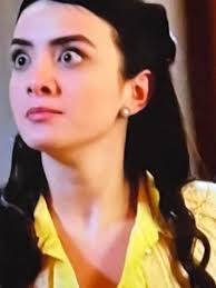 Constanza and vero discus how it feels like they are loosing control and  would need to change their strategy, vero asked constanza to call Ricardo  and party bcos it's time they add