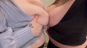 Courtney22xo OnlyFans Intimate Moments