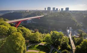 Tour de ville en bus (dans un bus privé) - Visitez Luxembourg Ville