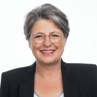 10+ "Stephanie Gilmer" profiles