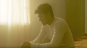 Too much to ask is a song recorded by irish singer and songwriter niall horan. Niall Horan S Too Much To Ask Video Photos From The Visual Hollywood Life