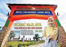 Kolej vokasional lahad datu, lahad datu, bahagian tawau, sabah, malaisia 3.6. Kolej Vokasional Lahad Datu Campus Building Lahad Datu Town Sabah Malaysia Facebook 6 108 Photos