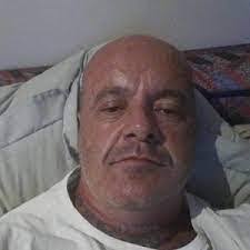 Samuel Farquharson's Instagram, Twitter & Facebook