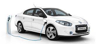 The silver renault sedan has four doors, five seats, and a body. Better Place And Renault Delivering 115 000 Electric Cars In 2011