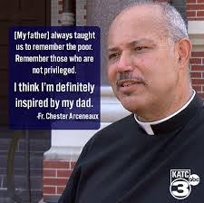 Dana Comeaux's Instagram, Twitter & Facebook