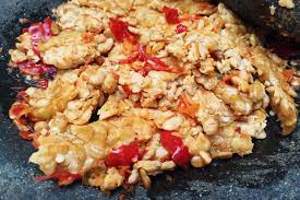 Olahan tempe busuk 🍳 asal belum berlendir atau basah, tempe busuk alias tempe semangit masih aman dikonsumsi. Resep Sambal Tempe Kukus Kreasi Sambal Tanpa Minyak