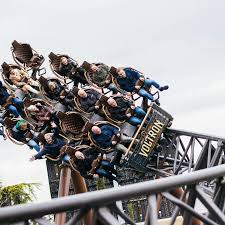 Sophie rain completement nue a couple of extra weights too