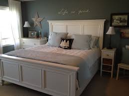 My Room Blue White Bedroom Pottery Barn Pick Stitch Quilt S Distressed White Bedroom Furniture White Bedroom Furniture Pottery Barn Living Room Paint