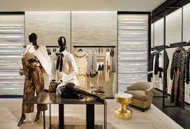 Hours may change under current circumstances 14 000 Square Feet 5 Floors 35 Artworks And 1 Debut Fragrance Chanel S New Flagship By The Numbers Vogue