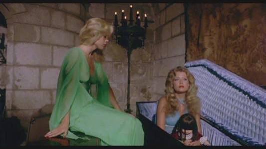 VAMPIRE HOOKERS (1978) Reviews and overview - MOVIES & MANIA