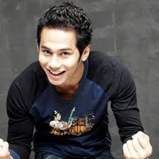 Jom tengok senarai top 10 pilihan. Cite Best Ni 20 Artis Lelaki Terkacak Di Malaysia