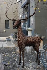 How to make a grapevine ball youtube. Grapevine Deer Is A Seasonal Favorite For Outdoor Decorating