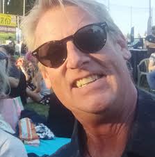 Chaos at the 4th start 2nd turn!