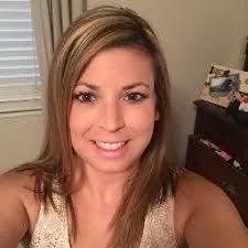 Fallon Lynch's Instagram, Twitter & Facebook