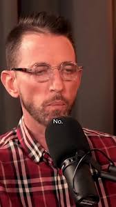 Comedian Gallagher Brothers Feud