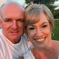 Heidi Tolley's Instagram, Twitter & Facebook