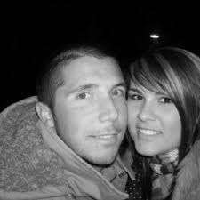 Nicole Vari's Instagram, Twitter & Facebook