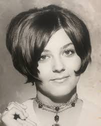 Freida Stewart's Instagram, Twitter & Facebook