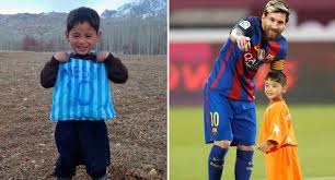 Die taz hat ihn dort getroffen. 1oem5knw03njcm