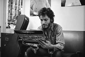 Последние твиты от bruce springsteen (@springsteen). Bruce Springsteen S Memoir Riding Shotgun With The Boss The New York Times