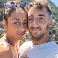 Koja dimenzija guma odgovara za mtz 52 Dali može da se stave šire gume i  koja dimenzija moze