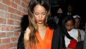 A dmv valentine chris brown, ginuwine, j. Rihanna Spends Valentine S Night Without Chris Brown Hiphollywood