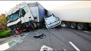 The Ultimate Truck Crash Compilation Witn No Light Small Trucks 18 Youtube Small Trucks Trucks Crash