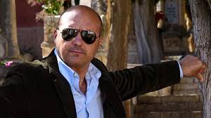 Made with brightening sicilian lemon oil, lemon juice and fresh olives, it'll make hair shine bright like a diamond from root to tip. Bbc Four Inspector Montalbano Paper Moon