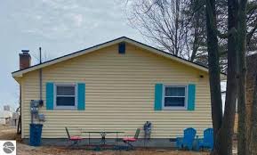 This cute log cabin on beautiful lake huron is exactly what everyone wants in an up north cabin! 838 Ottawas Ln East Tawas Mi 48730 14 Photos Mls 1882619 Movoto
