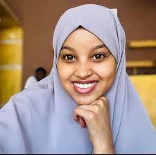 Madaxweynaha Koonfur Galbeed Mudane Cabdicasiis Xasan Maxamed Laftagareen  ayaa maanta si rasmi ah xariga uga jaray Garoon Diyaaradeed cusub oo ay  shacabka degmada Buur Hakaba si isku-tashi ah u dhiseen, taas oo